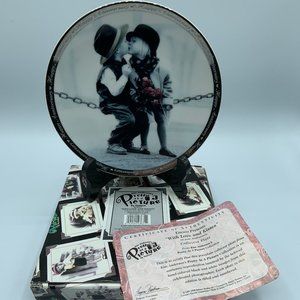Kim Anderson's Pretty As A Picture "WITH LOVE AND KISSES" Plate 1997 by Enesco